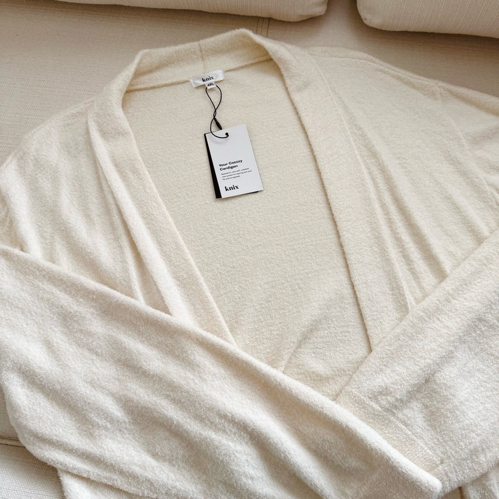 Knix | Your Cozzzy Cardigan 4XL 🤍